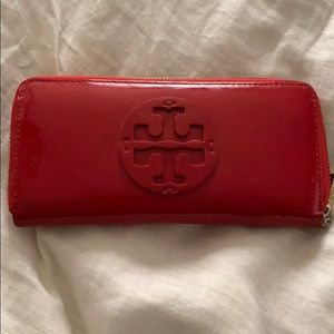 Tory Burch wallet